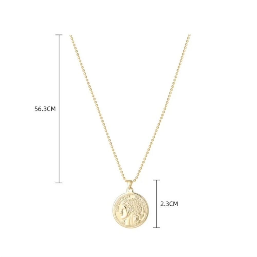 Gold Coin Charm Necklace NWT - Picture 2 of 4